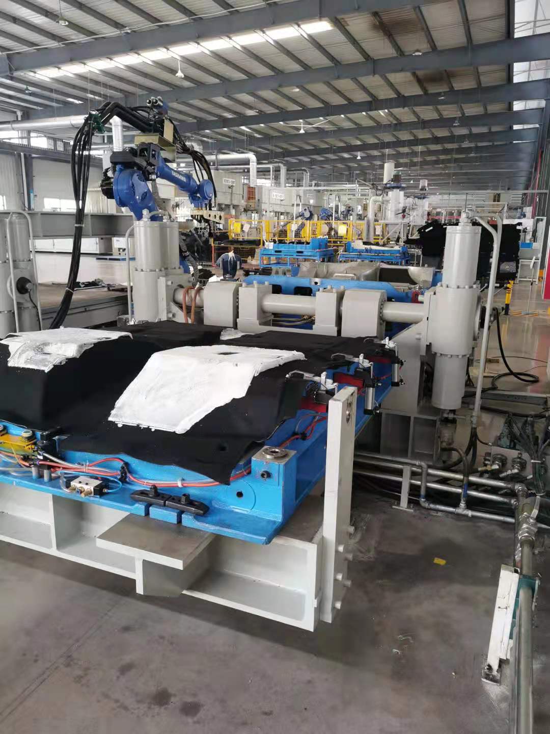 汽车地毯发泡生产线